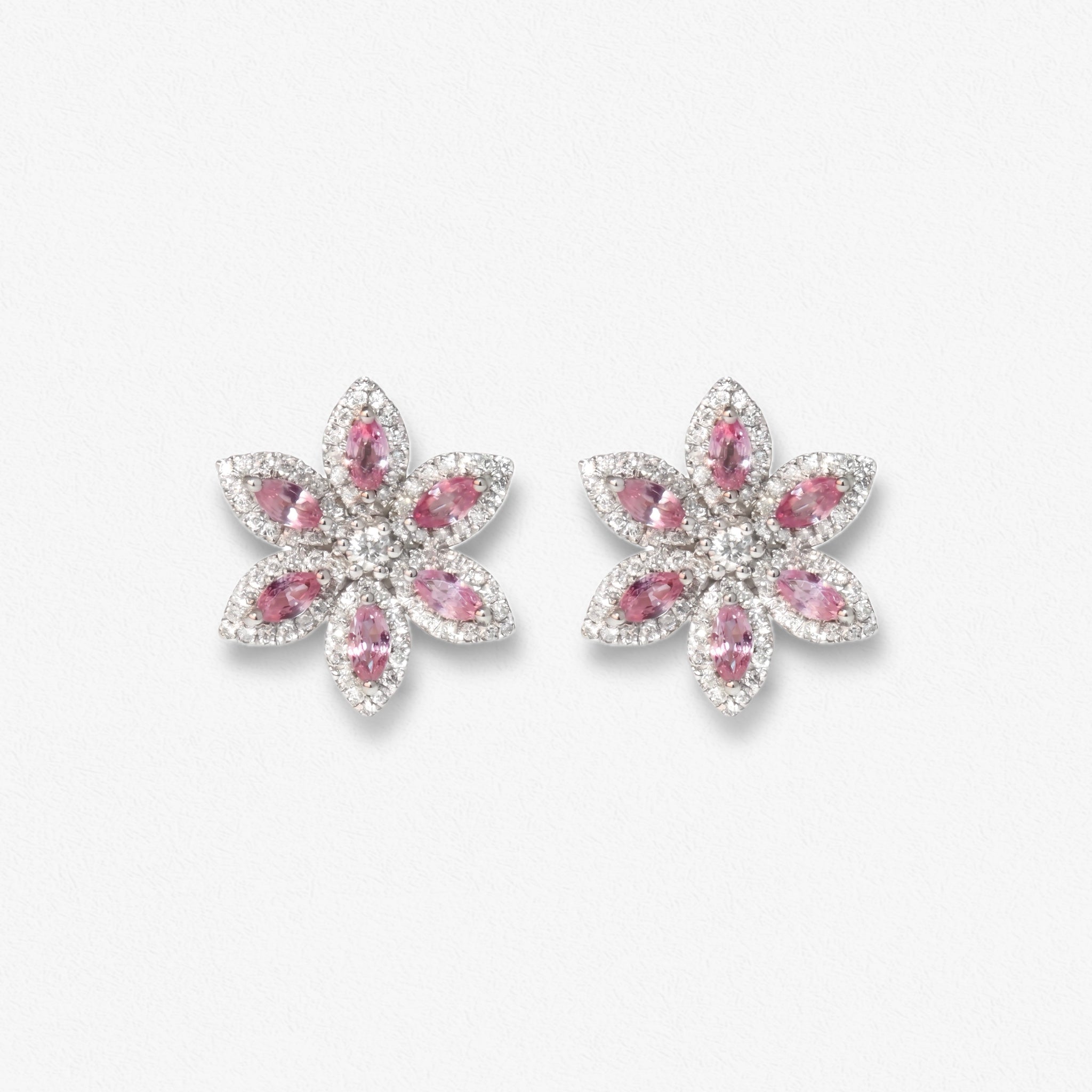 Pearl V.2 Earrings