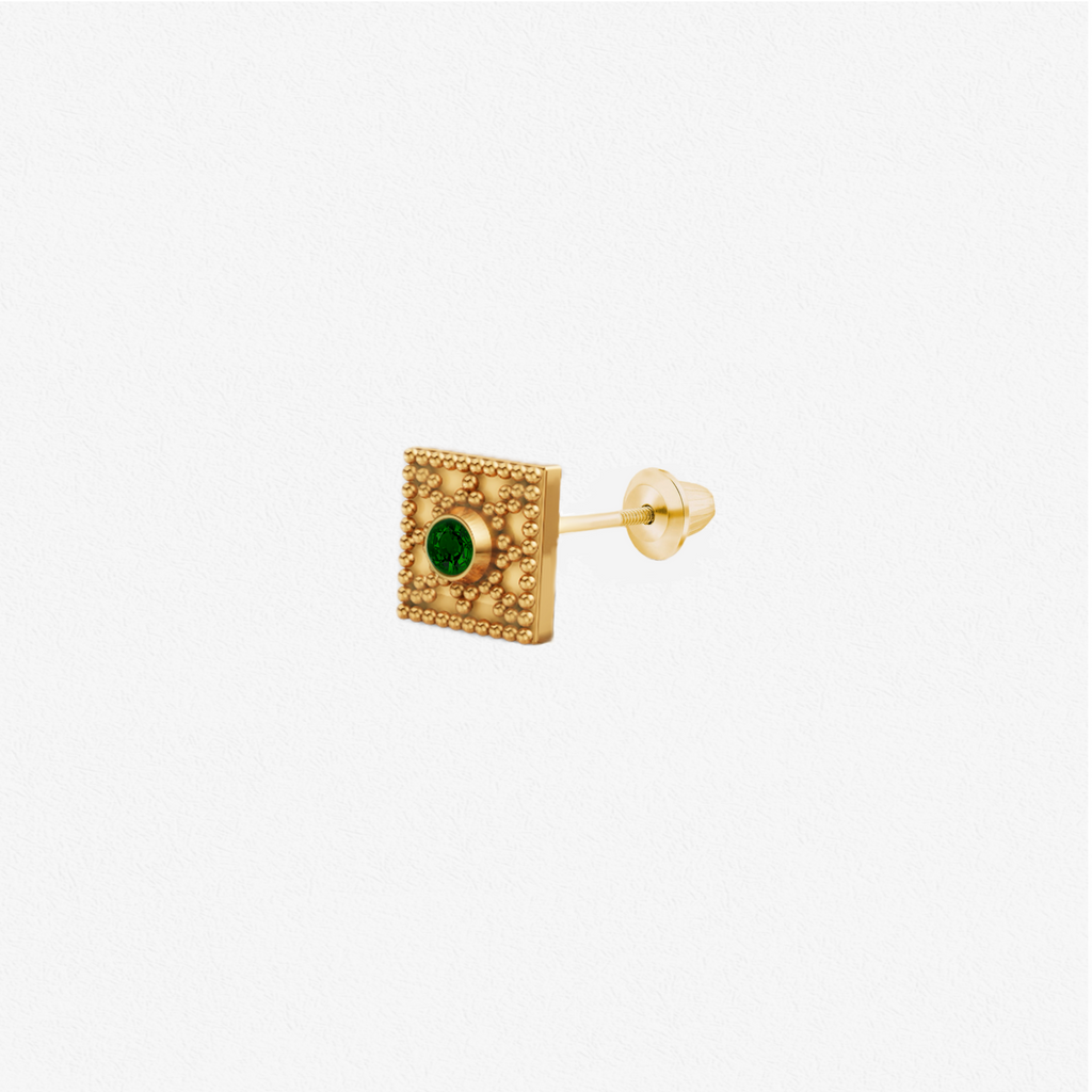 Halawiyat Studs "Square"